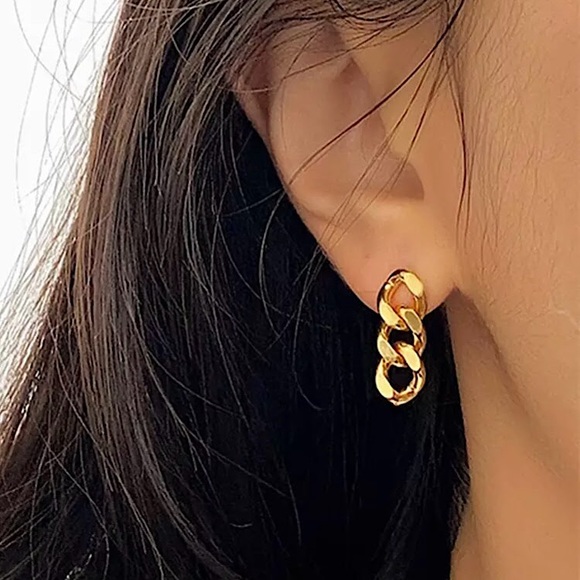 ⚜️[𝟯/$𝟭𝟴]⚜️Silver Chain Stainless Steel Drop Earrings NEW - Picture 5 of 9